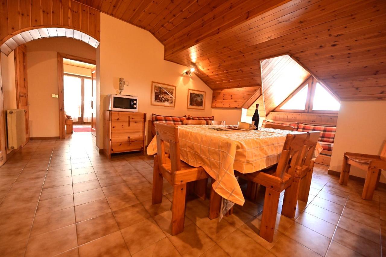 Residence Raethia Tra Bormio E Livigno Pradelle Kültér fotó