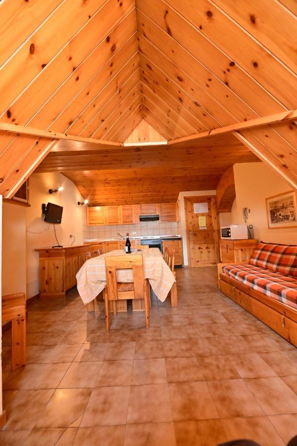 Residence Raethia Tra Bormio E Livigno Pradelle Kültér fotó