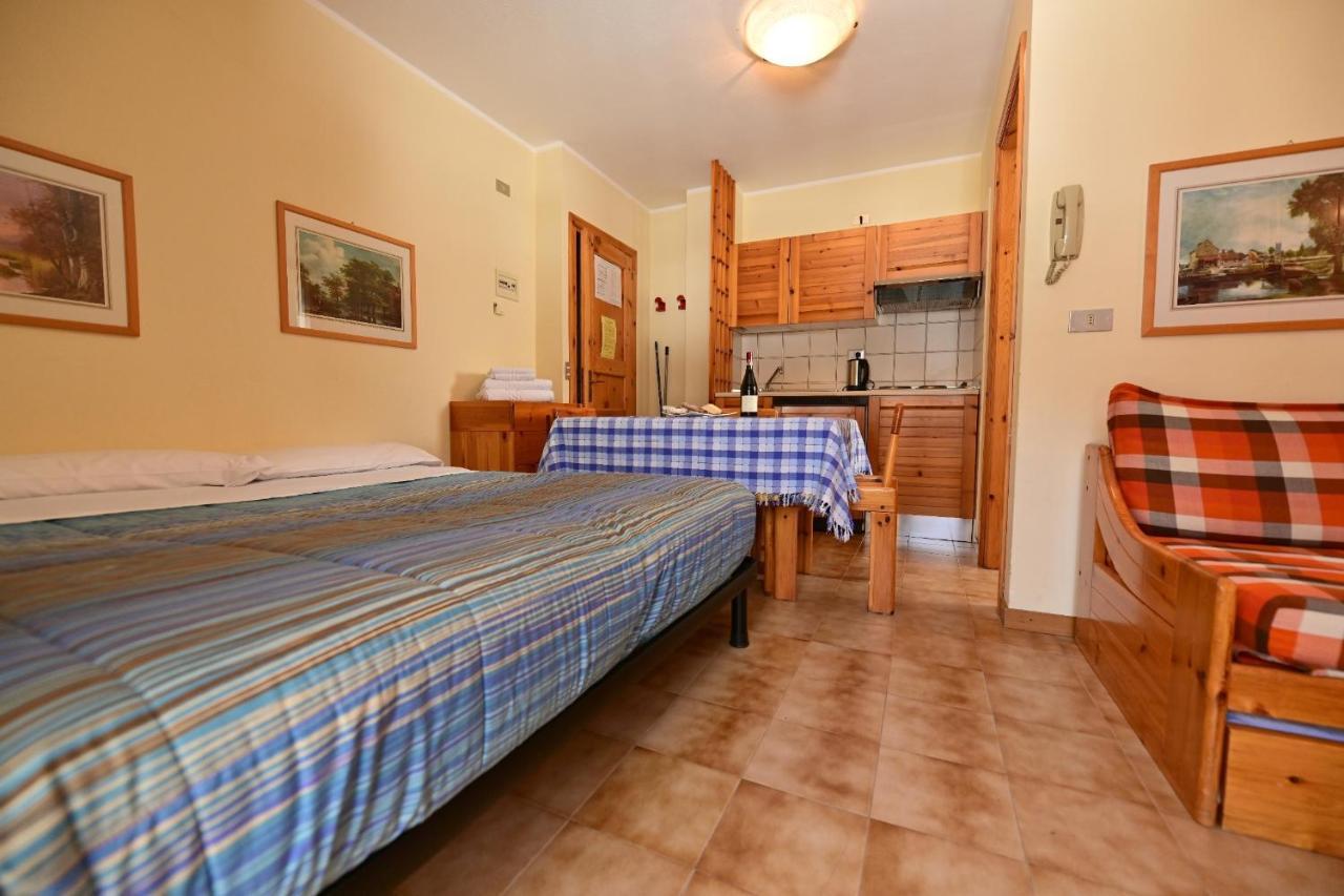Residence Raethia Tra Bormio E Livigno Pradelle Kültér fotó