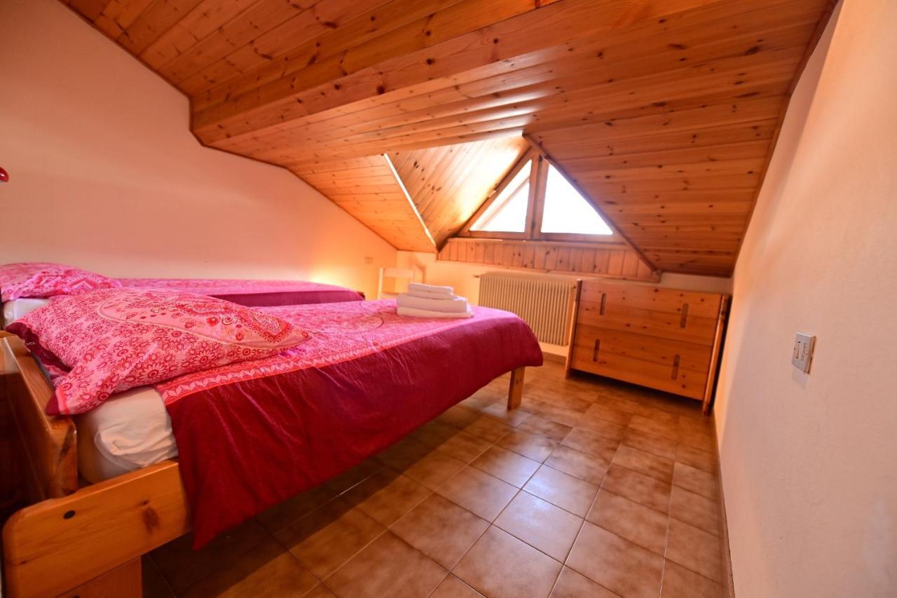 Residence Raethia Tra Bormio E Livigno Pradelle Kültér fotó