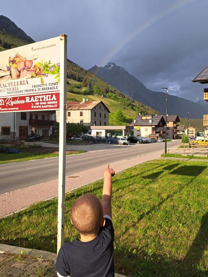 Residence Raethia Tra Bormio E Livigno Pradelle Kültér fotó