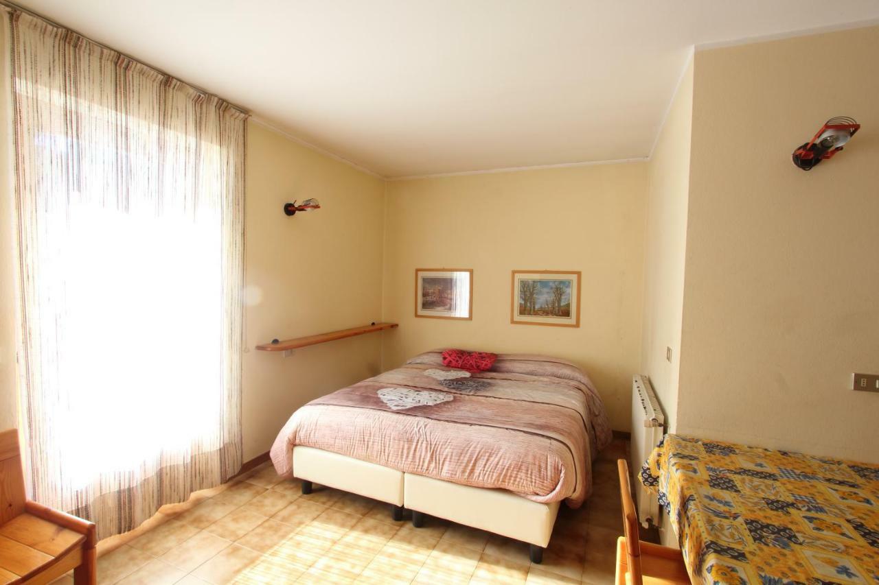 Residence Raethia Tra Bormio E Livigno Pradelle Kültér fotó