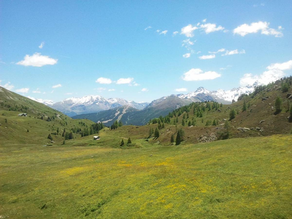Residence Raethia Tra Bormio E Livigno Pradelle Kültér fotó