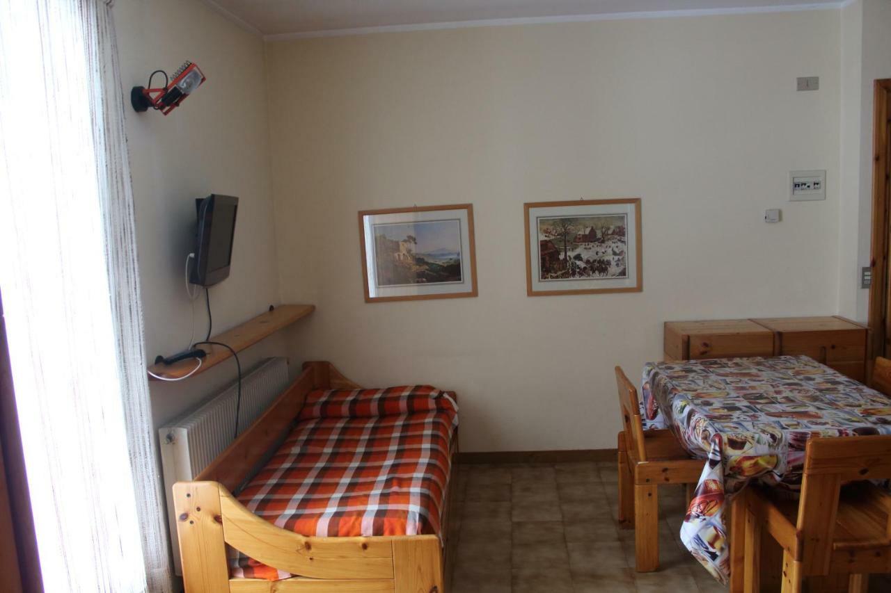 Residence Raethia Tra Bormio E Livigno Pradelle Kültér fotó